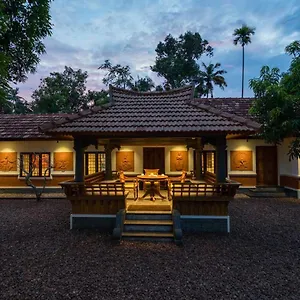 The Backwater Heritage- Comp Breakfast With River View & Lawn By Stayvista India